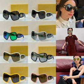 Picture of Loewe Sunglasses _SKUfw55480647fw